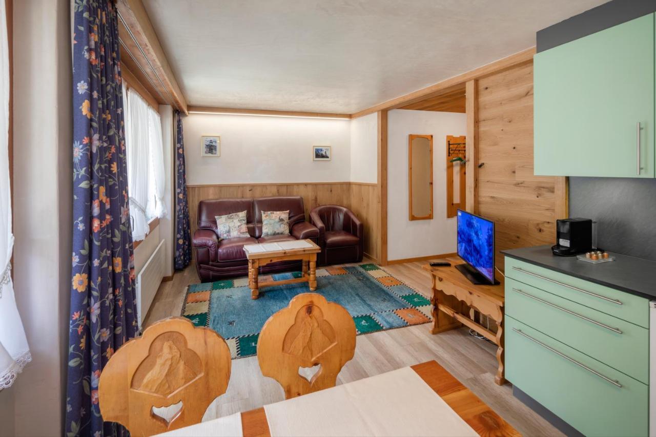 Hotel Matterhornblick Церматт Экстерьер фото